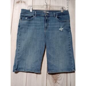 Levis Bermuda Shorts‎ Womens 31 Blue Distressed Denim Casual Light Wash Summer